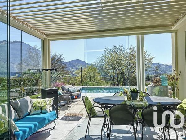 Maison à vendre 6 pièces 195 m² Viuz-en-Sallaz