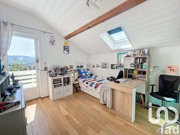 Maison à vendre 6 pièces 195 m² Viuz-en-Sallaz