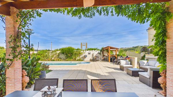 SUPERBE LONGERE AVEC PISCINE ET GARAGE AU PIEDS DE CORDES Cordes sur ciel