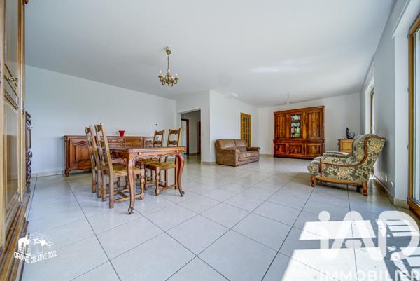 Appartement à vendre 5 pièces 143 m² Scy-Chazelles