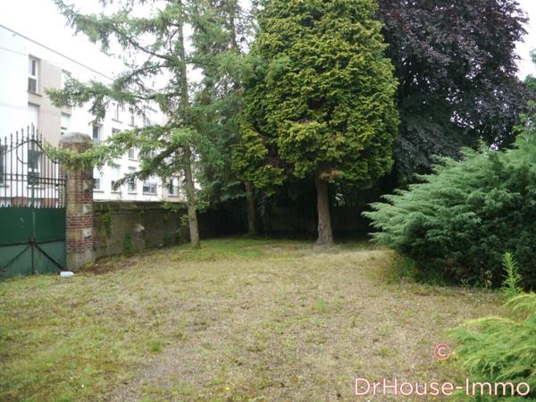 Château à vendre 14 pièces de 250 m²
