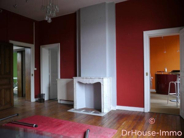 Château à vendre 14 pièces de 250 m²