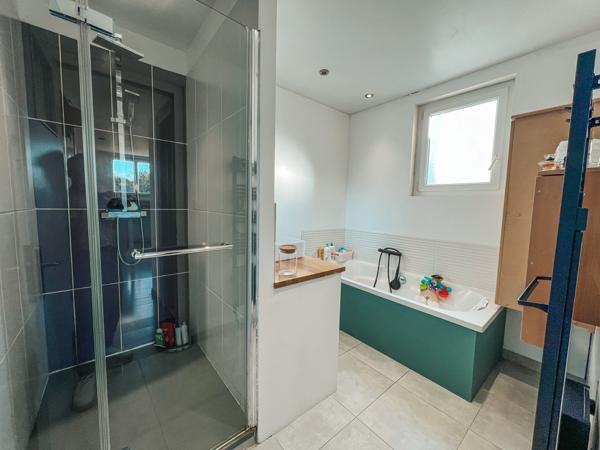 Maison 5 pièces - 137 m²