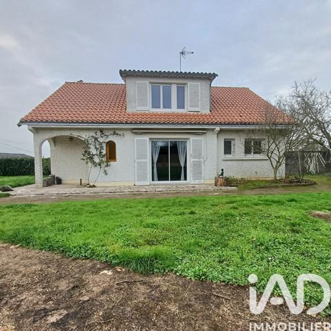 Maison à vendre 5 pièces 113 m² Mauges-sur-Loire 