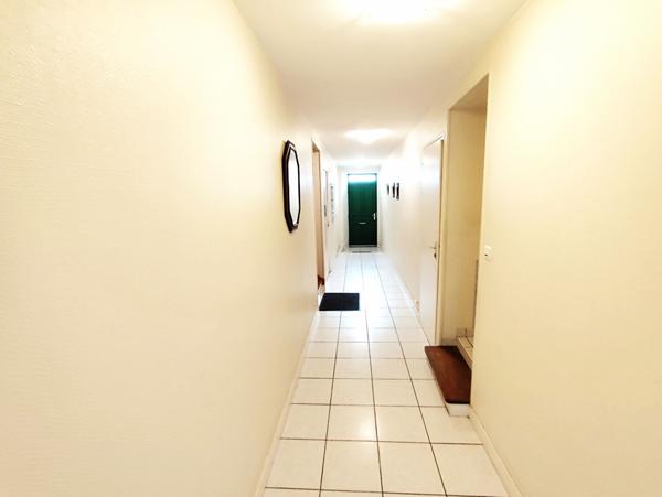 Ensemble immobilier Les Sables d'Olonne (6 studios - 1 local commercial)