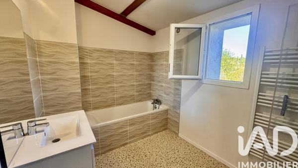 Maison à vendre 5 pièces 120 m² Vergèze