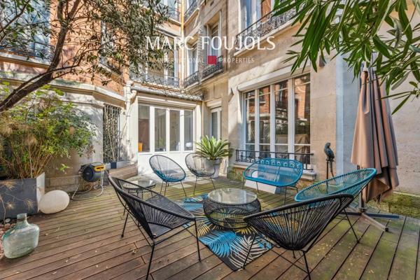 Parc Monceau – Appartement de 212m² avec un grand jardin terrasse