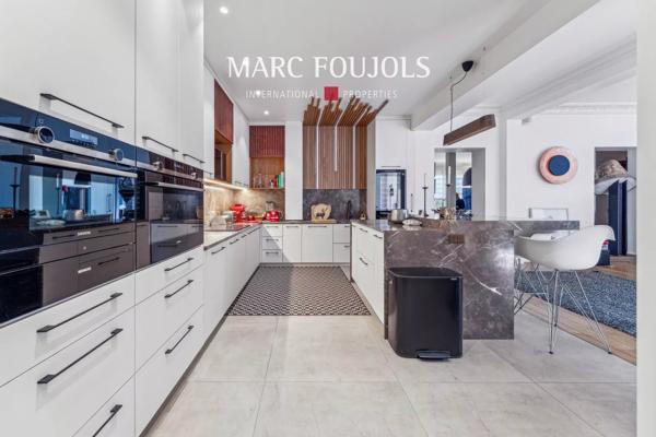 Parc Monceau – Appartement de 212m² avec un grand jardin terrasse