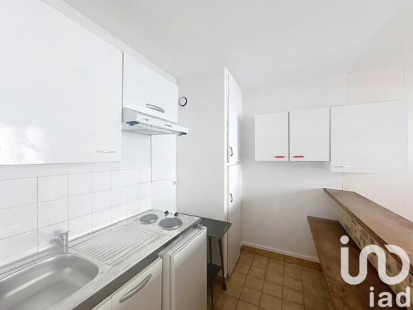 Appartement 2 pièces de 42 m² à Noisy-le-Grand (93160)