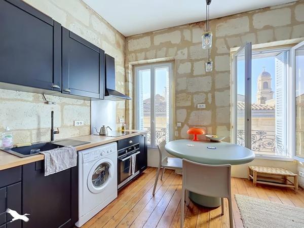 Appartement 317 000 € Bordeaux 3 p 60 m² DPE E