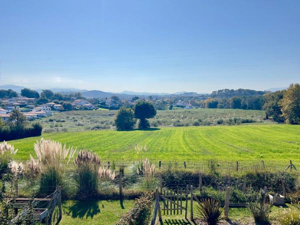 Entre nature et confort – Élégante maison T4 au calme absolu quartier Sutar