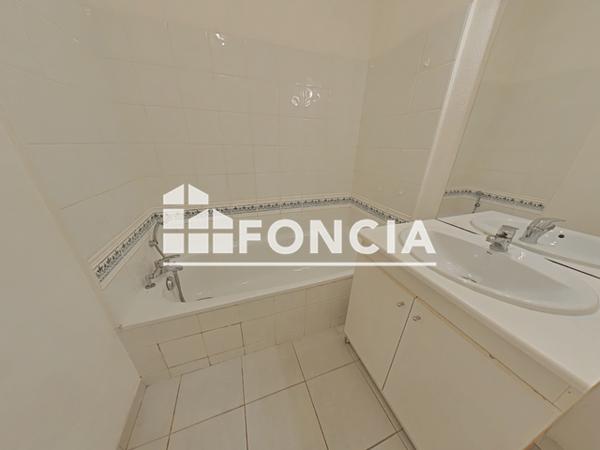 Location Appartement 2 pièces 43.05 m² - 47 192 RUE FRANCOISE LAPEYRE Cahors 46000