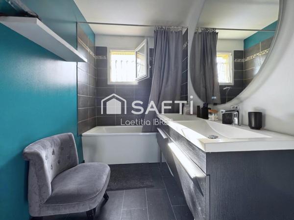 Maison individuelle T5 avec garage et jardin