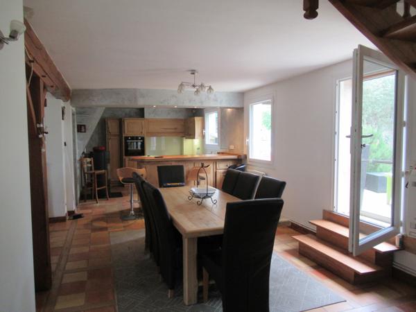 Caussade (82300) BELLE MAISON DE VILLAGE