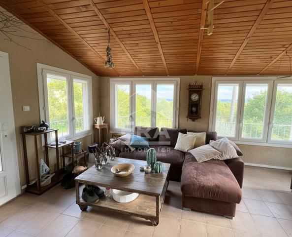 Maison 8 pièce(s) 172 m2