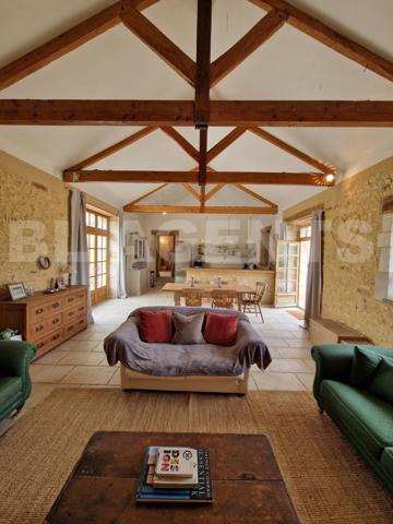 Maison Quercynoise sur 5 Hectares