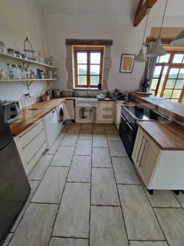 Maison Quercynoise sur 5 Hectares