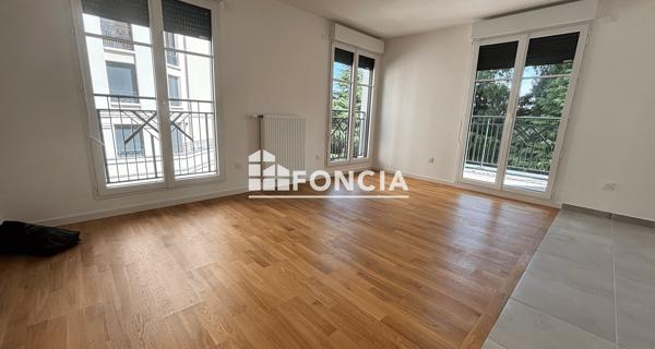 Location Appartement 2 pièces 48.25 m² - Clamart 92140