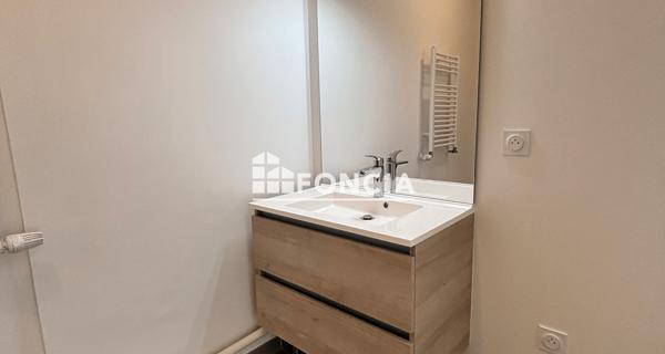 Location Appartement 2 pièces 48.25 m² - Clamart 92140