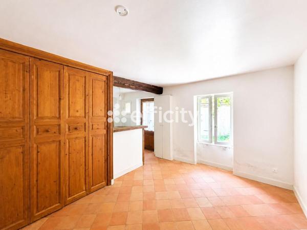 Appartement
         1 pièce
        - 19 m² 95 000 € *
