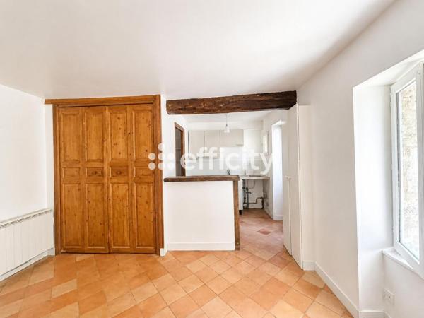 Appartement
         1 pièce
        - 19 m² 95 000 € *