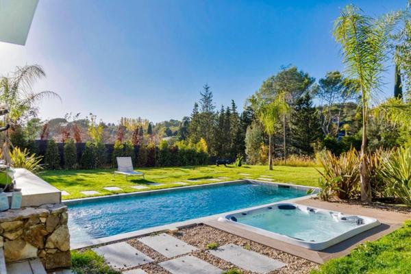 Superbe Villa à Valbonne 5 pièces 220 m2