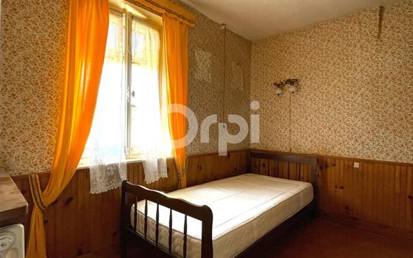 Maison à vendre    3 pièces •  Lignerolles