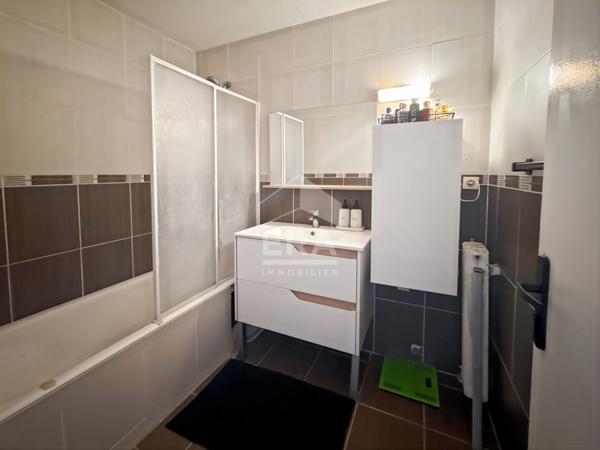 A vendre, Type 3, 69m2, Dernier étage, Vue dégagée