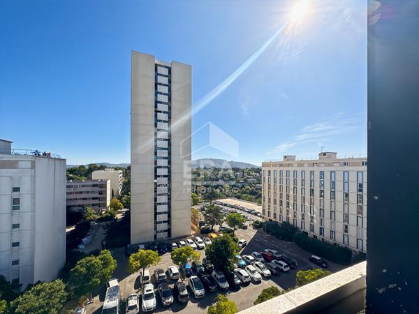 A vendre, Type 3, 69m2, Dernier étage, Vue dégagée