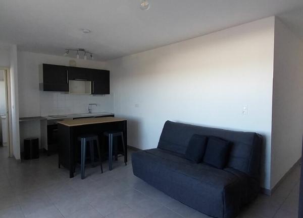 Appartement à louer    1 pièce • 27 m2 Béziers