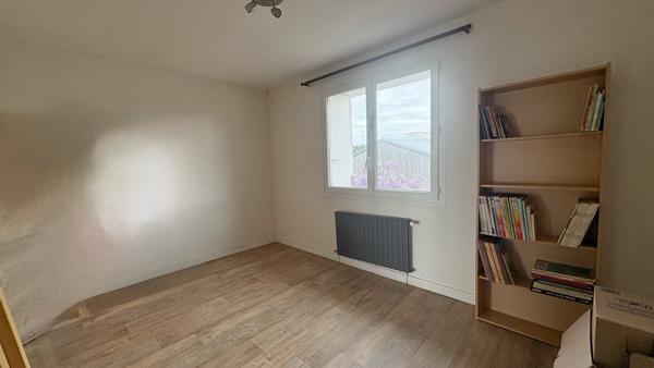 NIORT - maison de 174m² avec jardin et garage