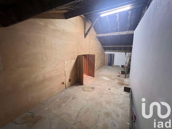 Maison à vendre 10 pièces 259 m² Charroux