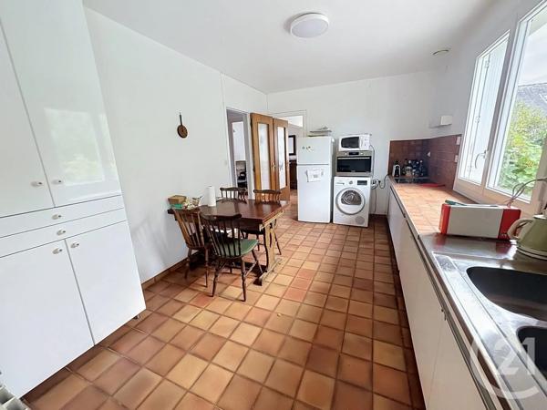 Maison à vendre  7 pièces - 106,70 m 2   SARZEAU  - 56