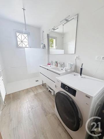 Maison à vendre  7 pièces - 106,70 m 2   SARZEAU  - 56