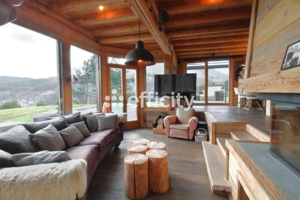 Maison 11 pièces - 240 m² Bien prestige