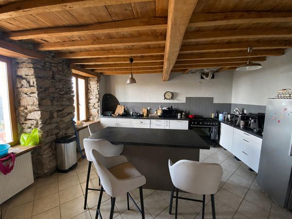 Maison Proche Castelnaudary 6 pièce(s) 188 m2