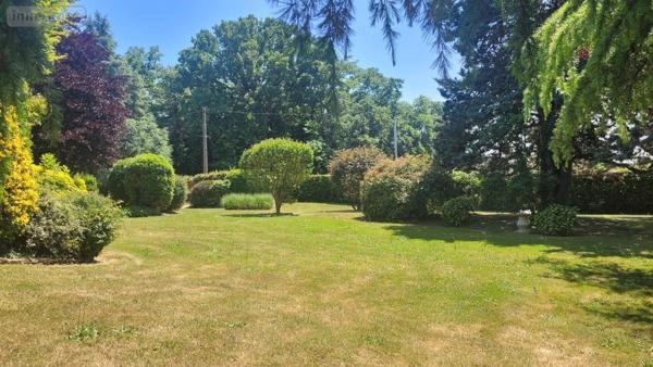 Maison à vendre à Sablé-sur-Sarthe dans la Sarthe (72300), ref : 72068-2036