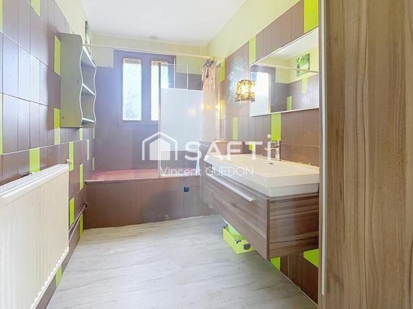 Maison composée de deux logements