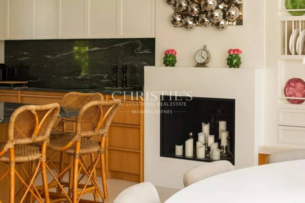 Cauderan – Elégante maison en pierre, piscine, jardin et stationnement