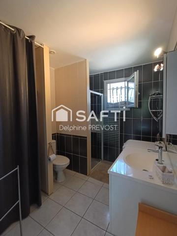 Ensemble immobilier de deux villas de plain pied