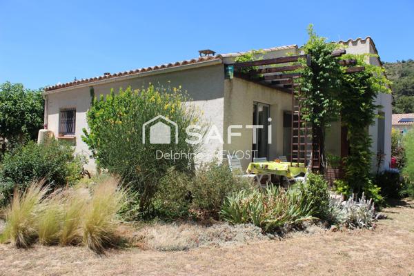 Ensemble immobilier de deux villas de plain pied
