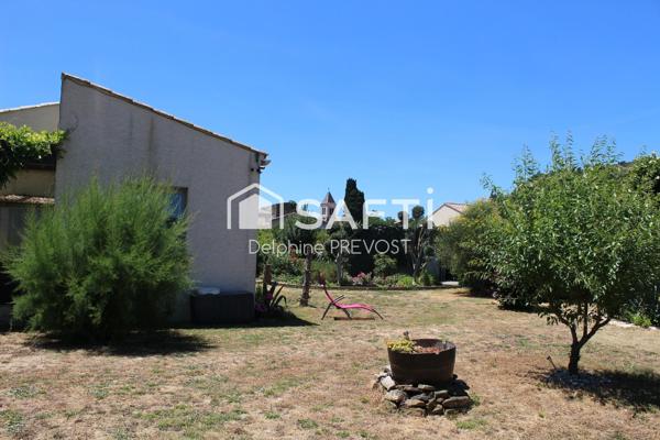 Ensemble immobilier de deux villas de plain pied