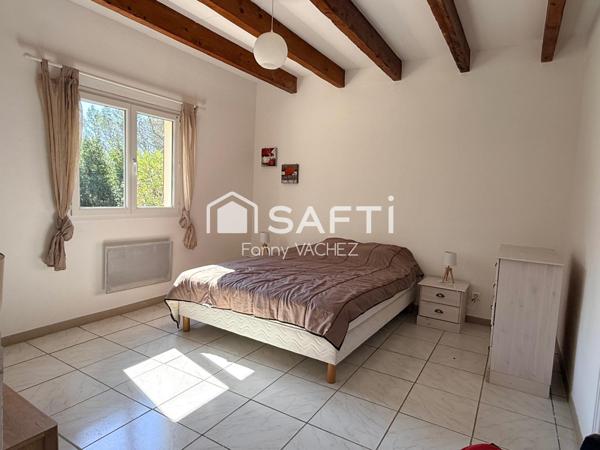 Propriété avec deux habitations, piscine et cadre naturel à Fayence