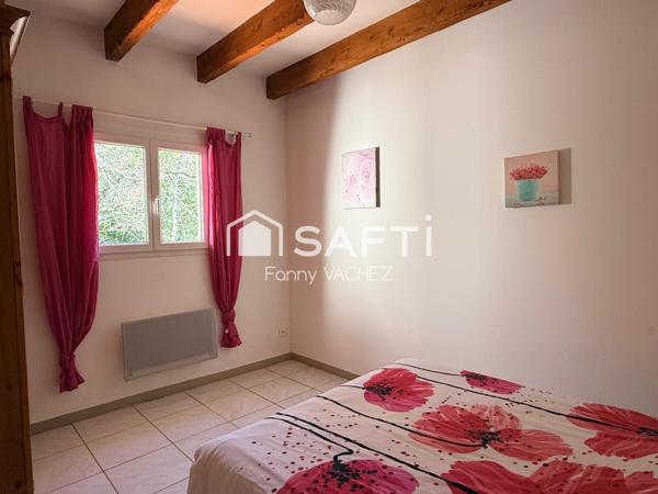 Propriété avec deux habitations, piscine et cadre naturel à Fayence