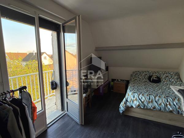 Maison 5 pièces sur sous-sol complet