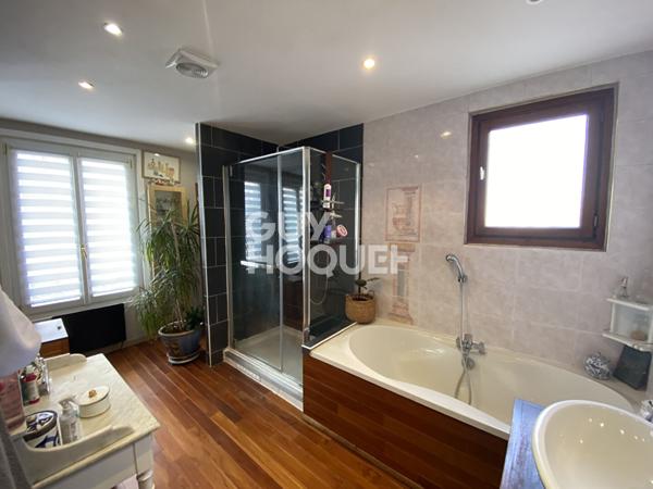 Maison 5 pièces 104.06 m2