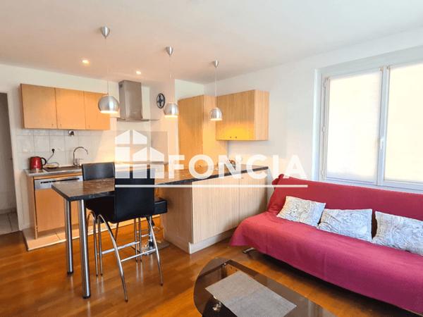 Location Appartement meublé 3 pièces 62.01 m² - 35 37 AVEN. MARCELLIN BERTHELO Grenoble 38100