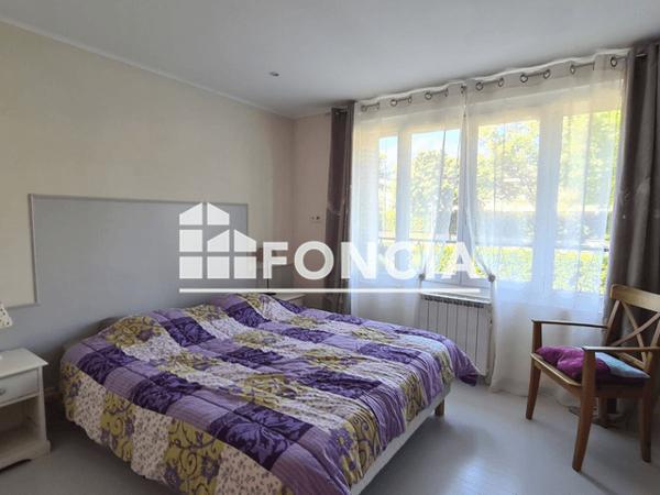 Location Appartement meublé 3 pièces 62.01 m² - 35 37 AVEN. MARCELLIN BERTHELO Grenoble 38100