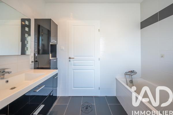 Maison à vendre 5 pièces 110 m² Ay-sur-Moselle