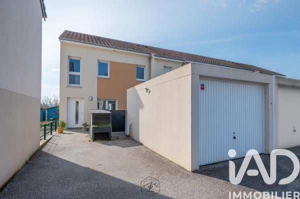 Maison à vendre 5 pièces 110 m² Ay-sur-Moselle